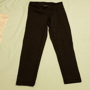 Zella capri yoga pants
